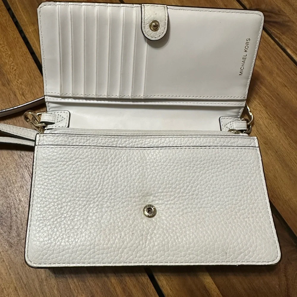 Michael Kors Ivory Crossbody Wallet Bag